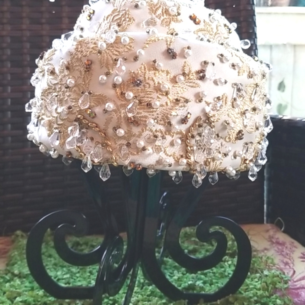 60's CHRISTIAN DIOR Vtg  Chapeaux Paris NY Beaded Ornate Wedding Hat Pristine EV - Picture 12 of 16
